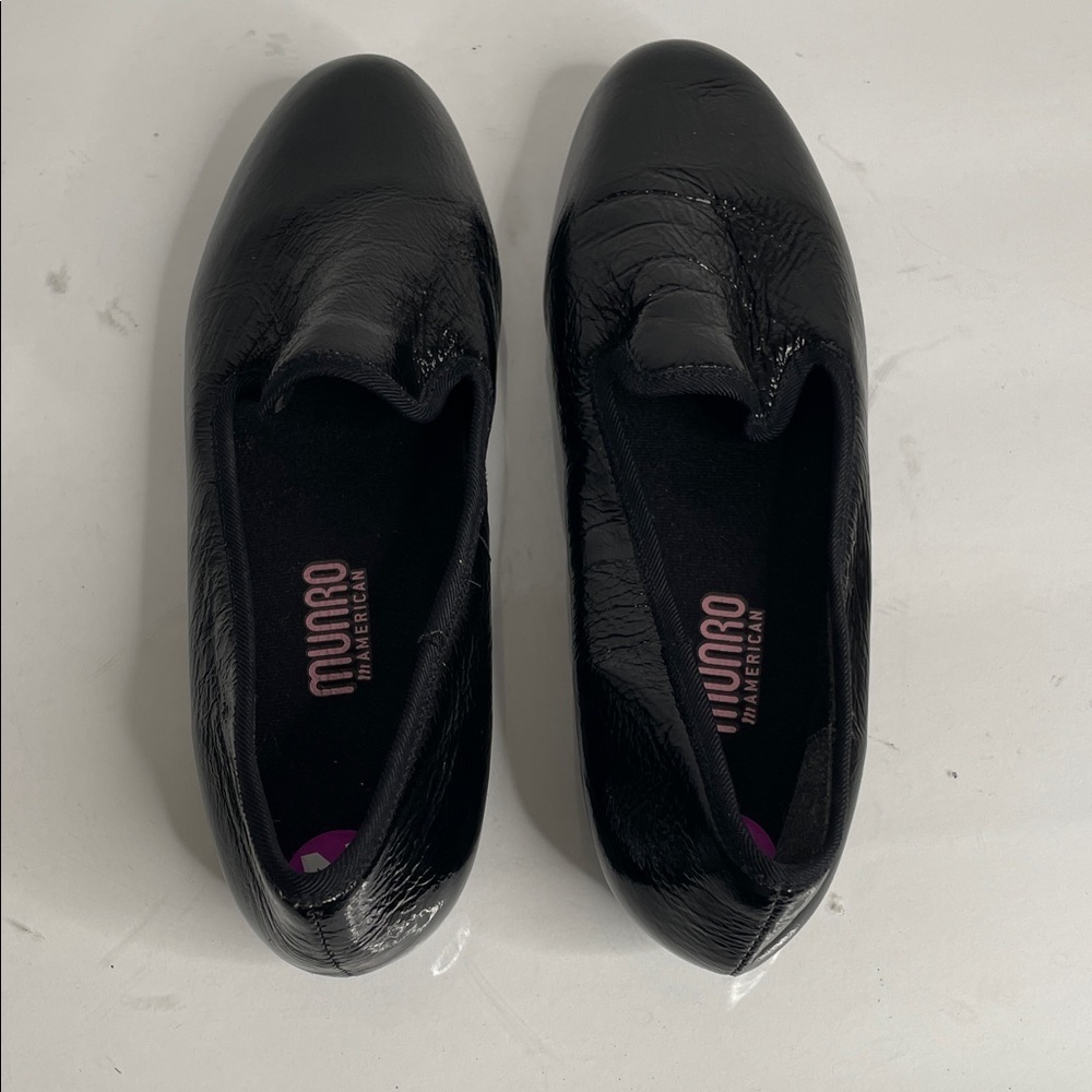 Munro Shiny Black Leather Loafers - Picture 7 of 8